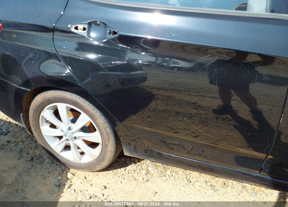 2013 HYUNDAI ACCENT GLS VIN: KMHCU4AE9DU474803