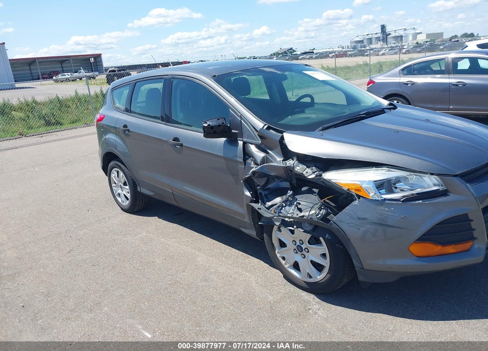 2014 FORD ESCAPE S VIN: 1FMCU0F7XEUB57570