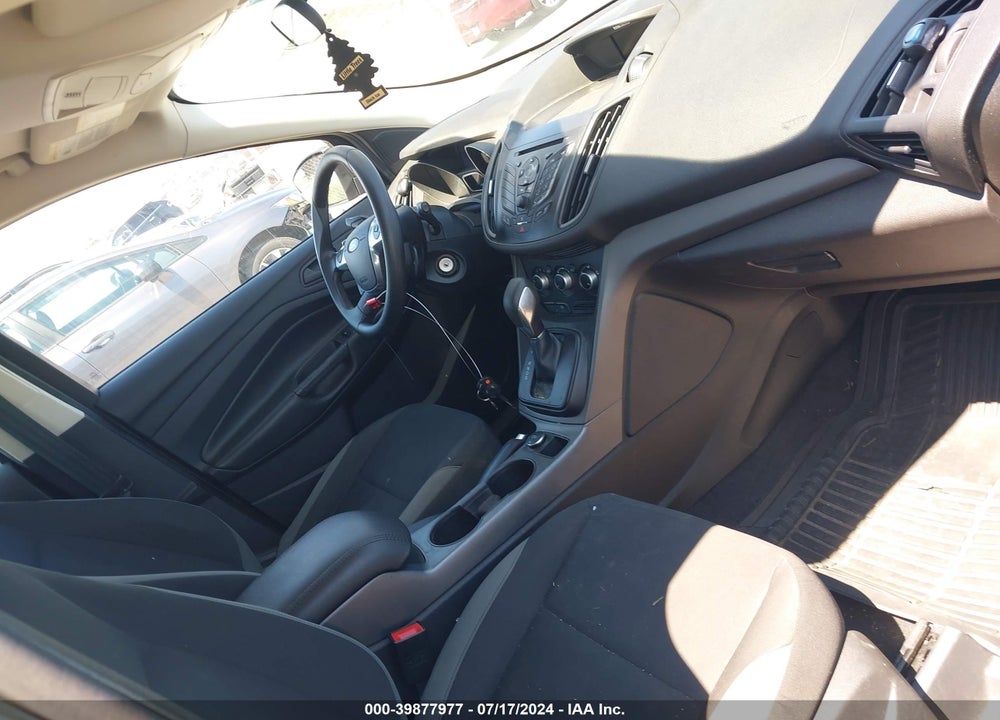 2014 FORD ESCAPE S VIN: 1FMCU0F7XEUB57570