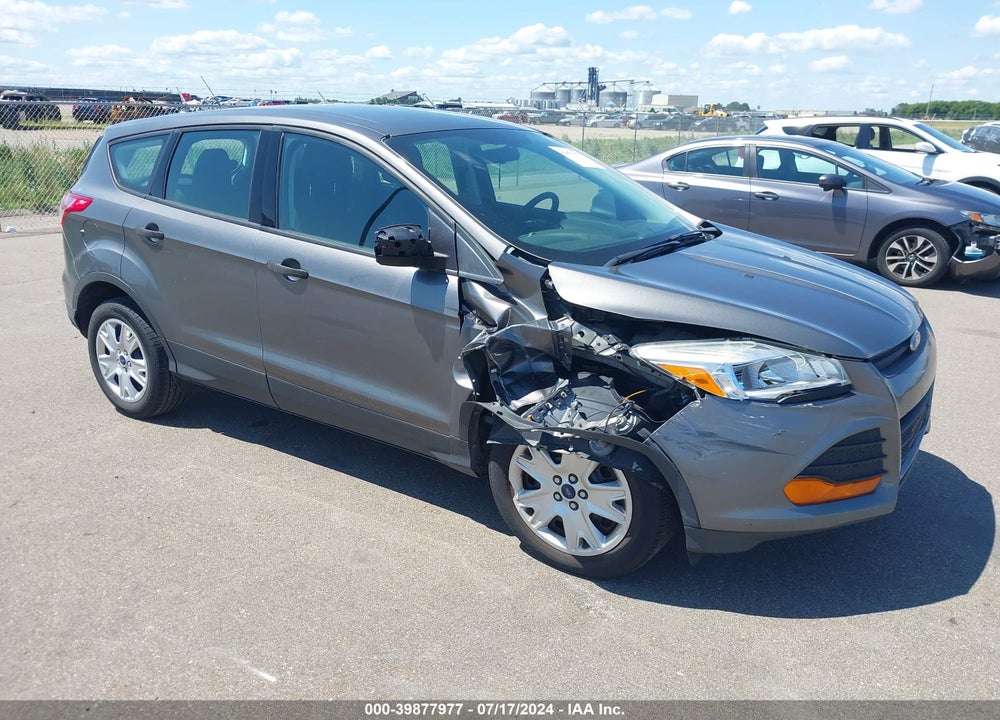 2014 FORD ESCAPE S VIN: 1FMCU0F7XEUB57570