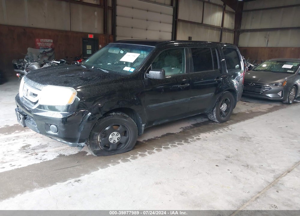 2010 HONDA PILOT LX VIN: 5FNYF4H20AB020086