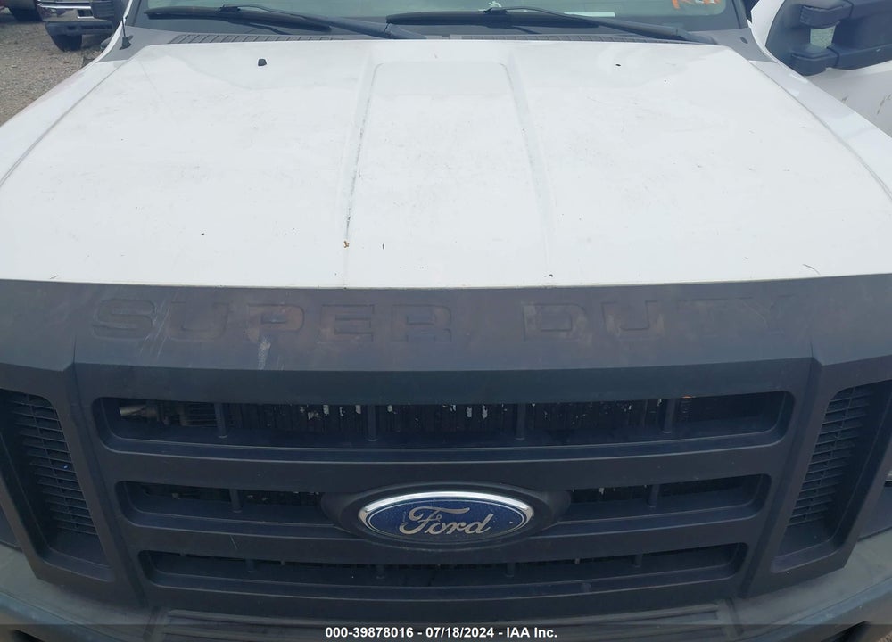 2010 FORD F-350 CHASSIS XL/XLT VIN: 1FDWF3GR8AEA50336