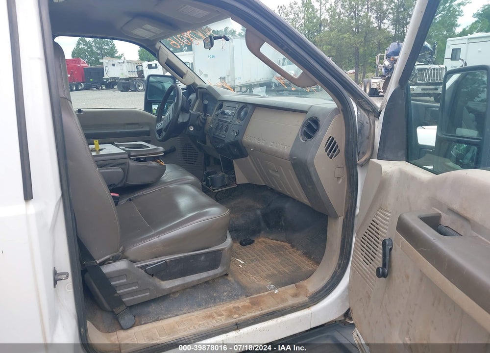 2010 FORD F-350 CHASSIS XL/XLT VIN: 1FDWF3GR8AEA50336