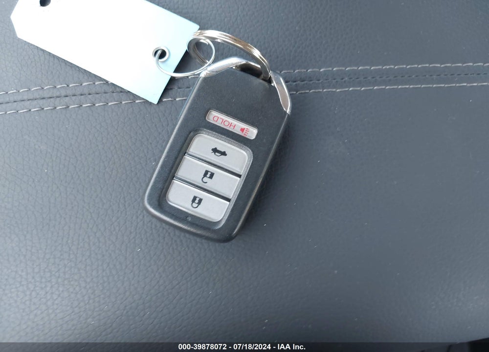 2013 HONDA ACCORD VIN: 1HGCR3F81DA033334