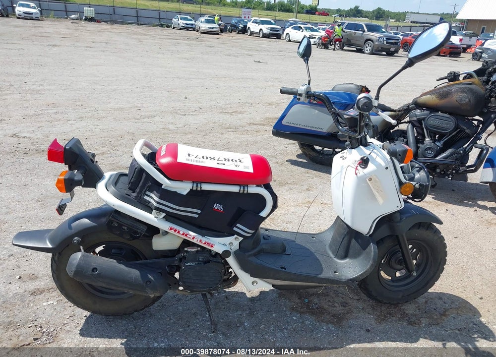 2017 HONDA NPS50 VIN: JH2AF5815HK504645