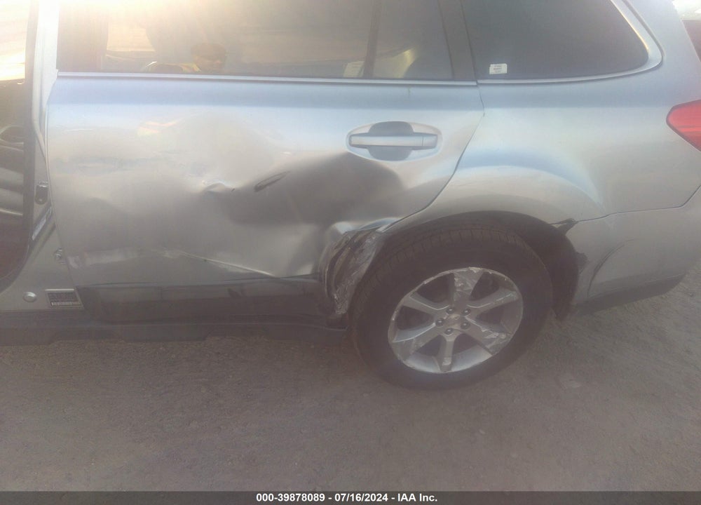 2013 SUBARU OUTBACK 2.5I LIMITED VIN: 4S4BRCKC5D3233315