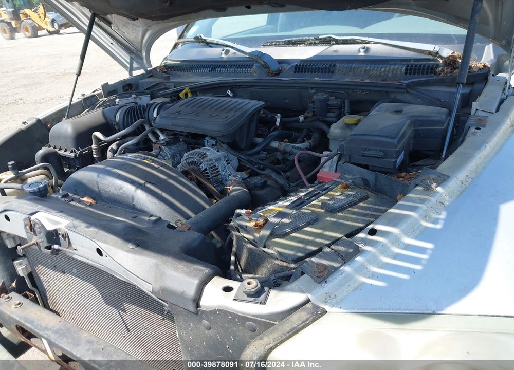 2005 DODGE DAKOTA SLT VIN: 1D7HW42K15S332215