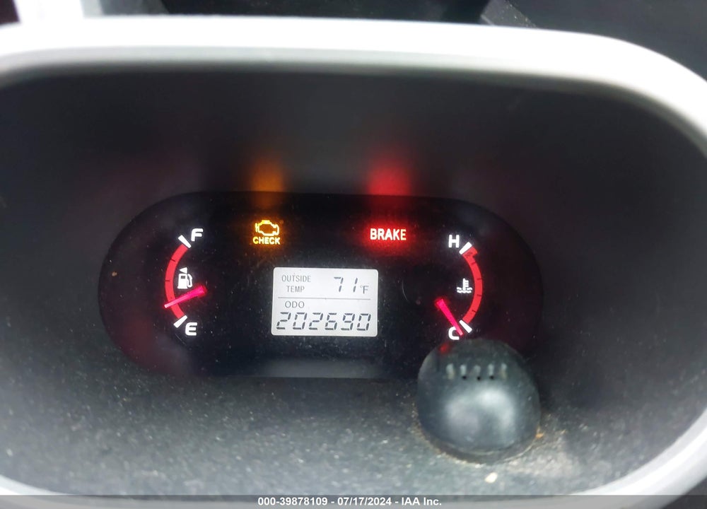 2010 TOYOTA MATRIX S VIN: 2T1KE4EE5AC037882