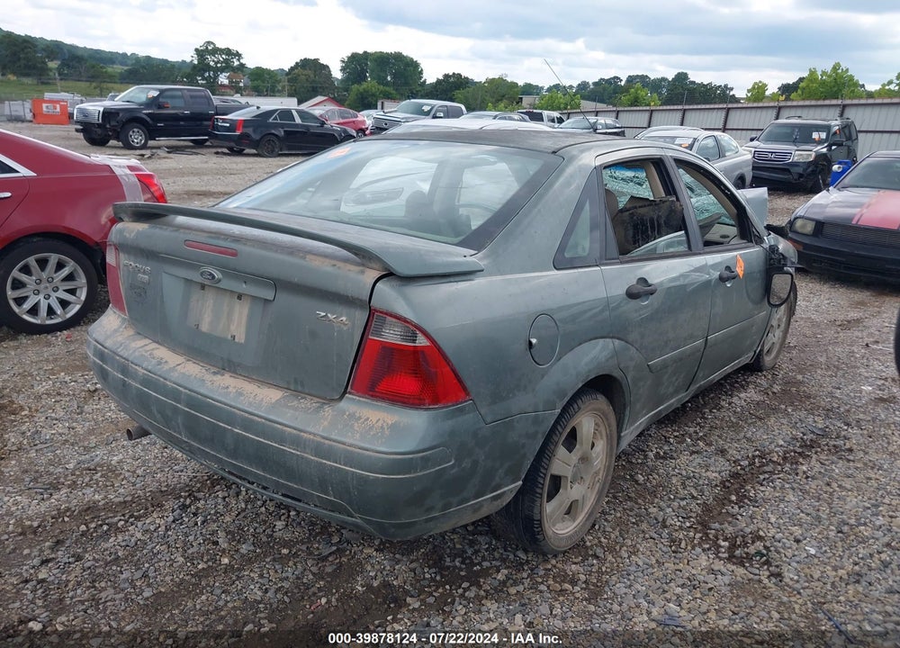 2005 FORD FOCUS ZX4 VIN: 1FAFP34N35W167878