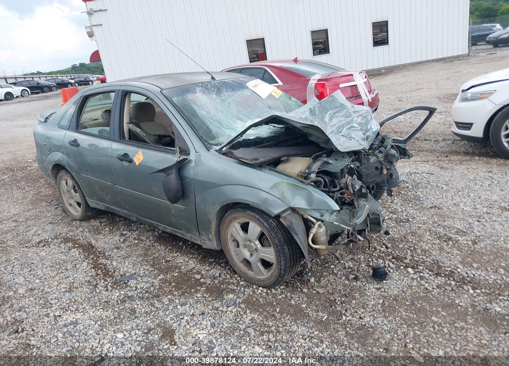 2005 FORD FOCUS ZX4 VIN: 1FAFP34N35W167878