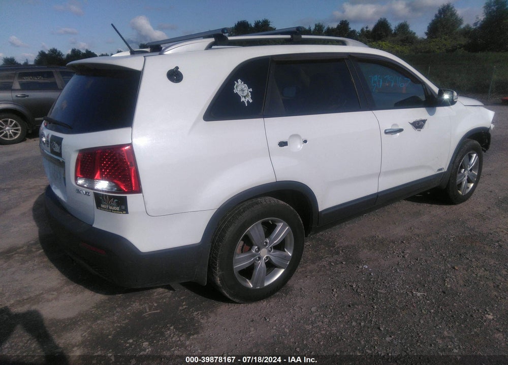 2013 KIA SORENTO EX V6 VIN: 5XYKUDA24DG358738