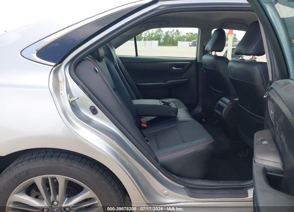 2017 TOYOTA CAMRY SE VIN: 4T1BF1FK2HU814642