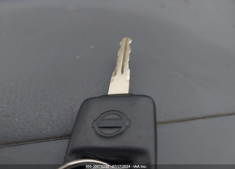 2002 NISSAN XTERRA XE VIN: 5N1ED28T62C537876