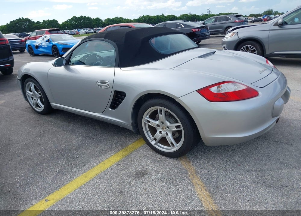 2008 PORSCHE BOXSTER VIN: WP0CA29808U712477