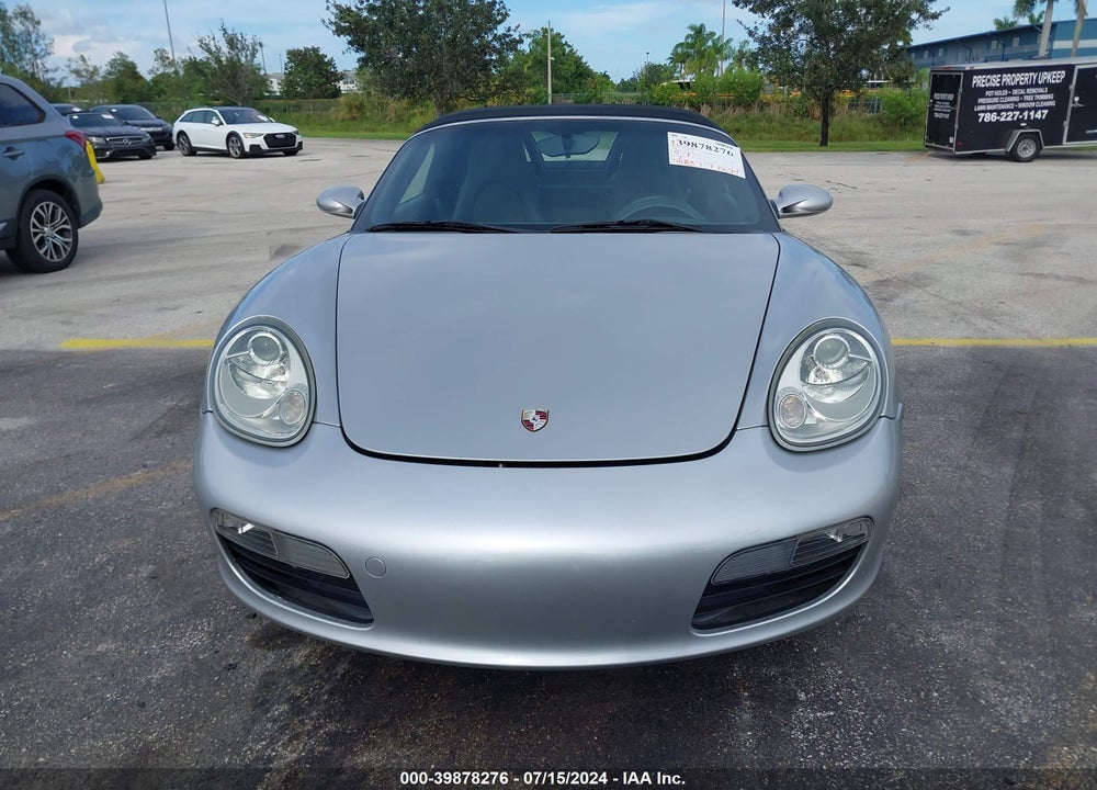 2008 PORSCHE BOXSTER VIN: WP0CA29808U712477