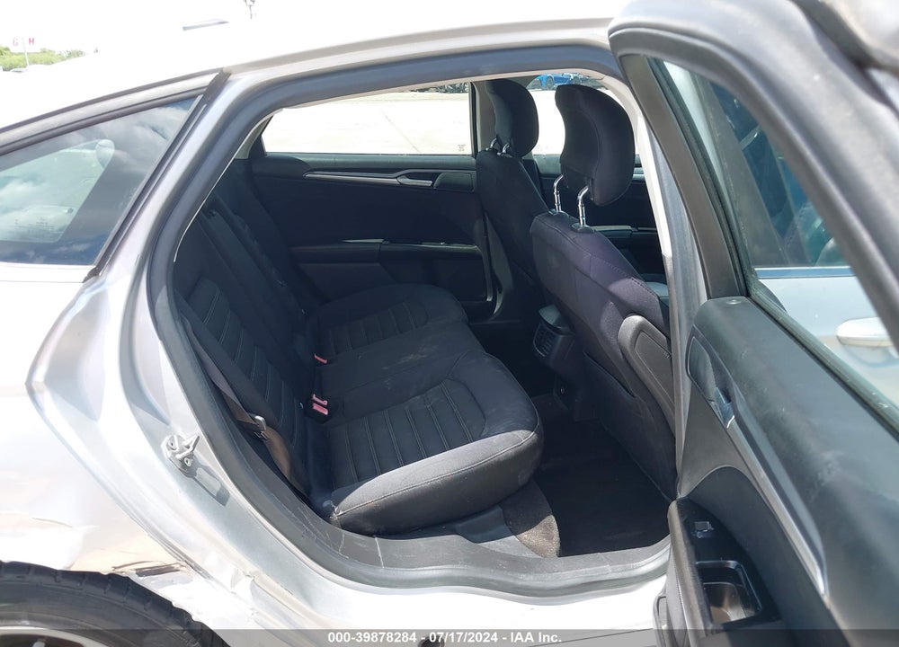 2014 FORD FUSION SE VIN: 1FA6P0H72E5369238