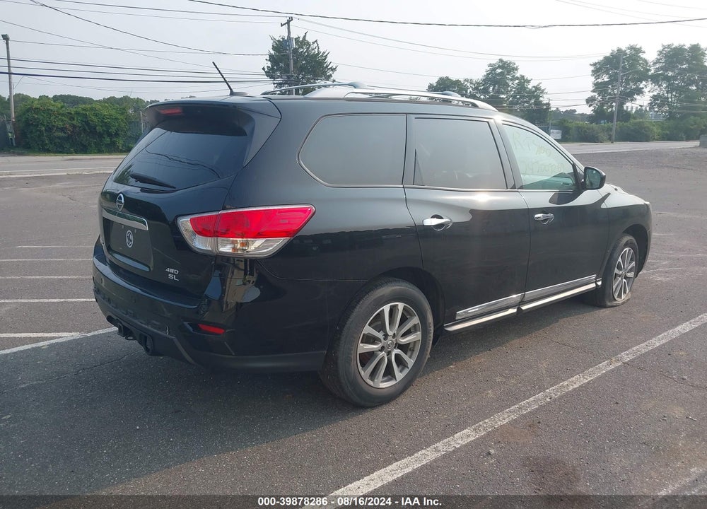 2014 NISSAN PATHFINDER SL VIN: 5N1AR2MM5EC608553