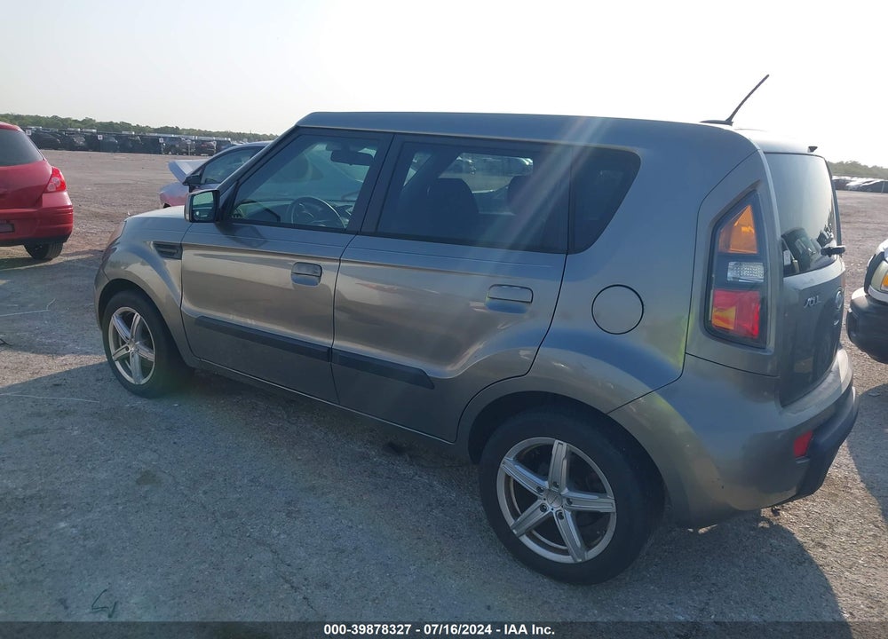 2010 KIA SOUL VIN: KNDJT2A25A7030661