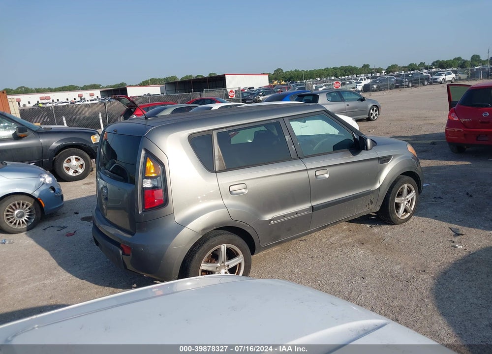 2010 KIA SOUL VIN: KNDJT2A25A7030661