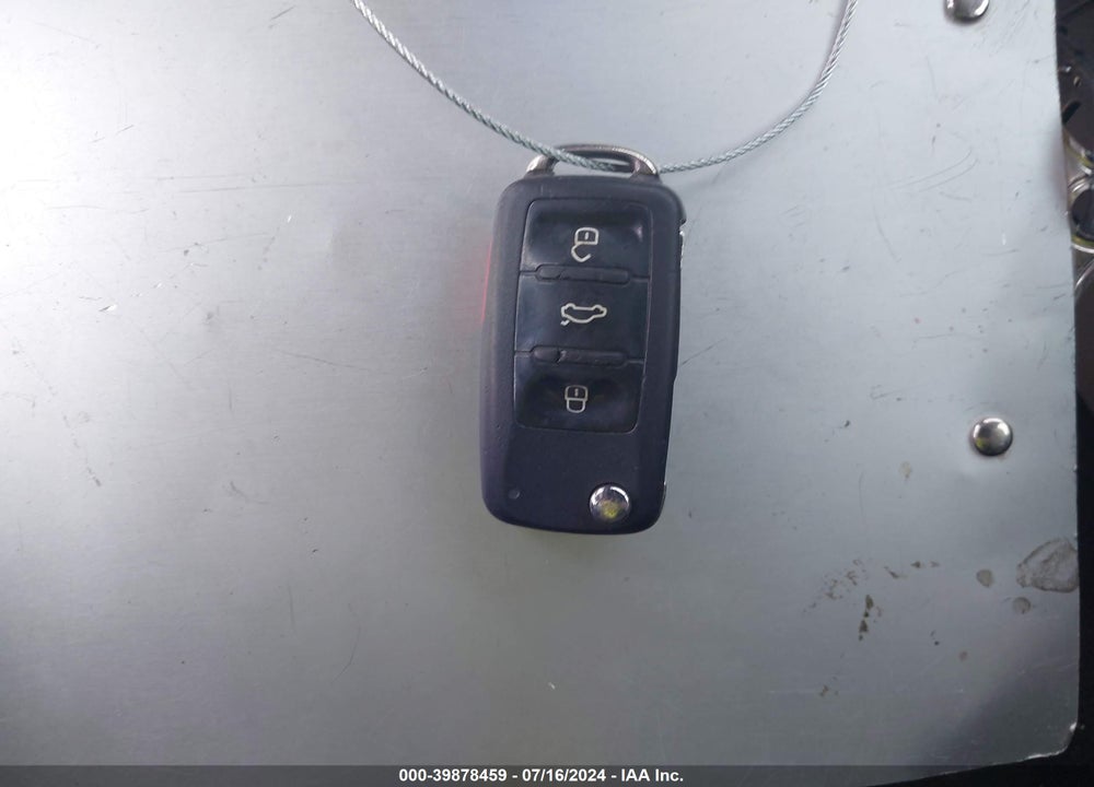 2011 VOLKSWAGEN JETTA 2.0L TDI VIN: 3VWLL7AJXBM091540