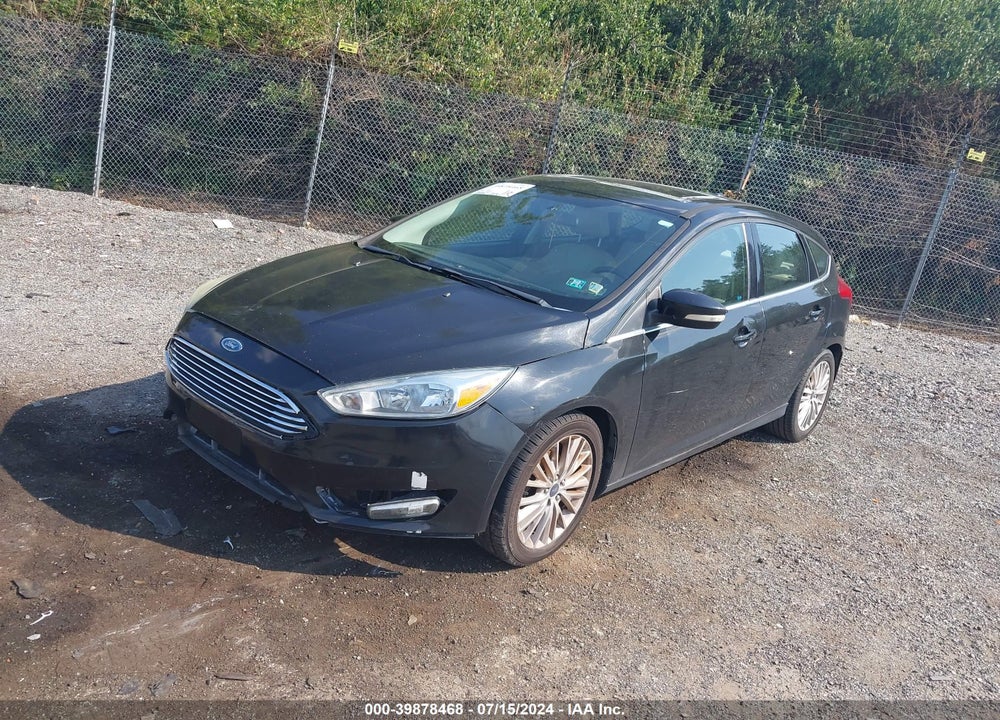 2015 FORD FOCUS VIN: 1FADP3N20FL338729