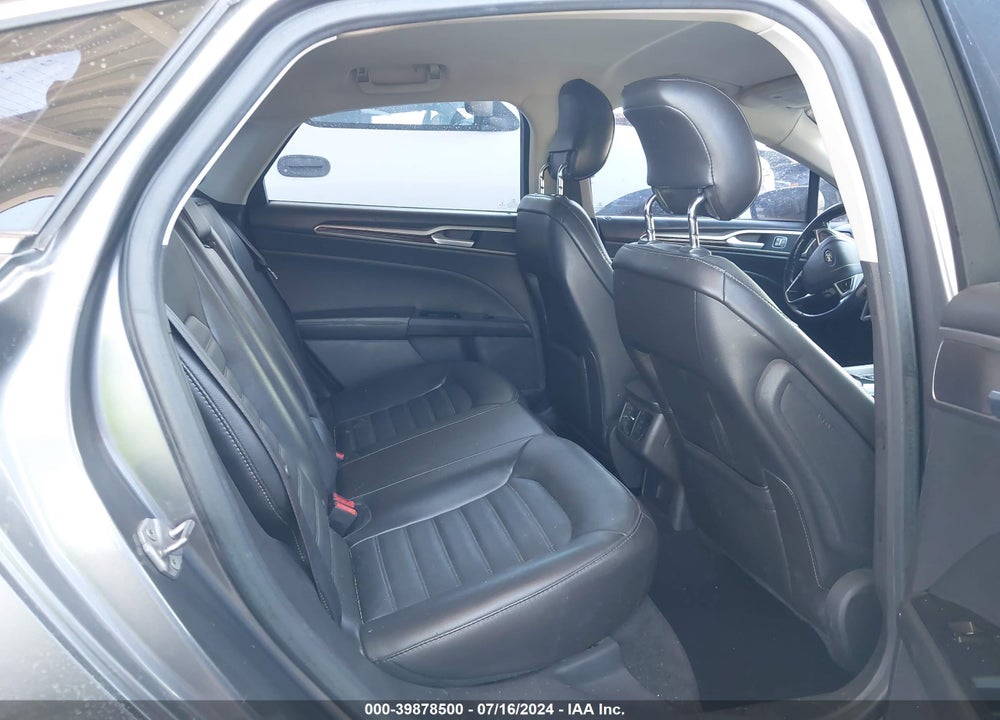 2014 FORD FUSION SE VIN: 3FA6P0HD2ER109747