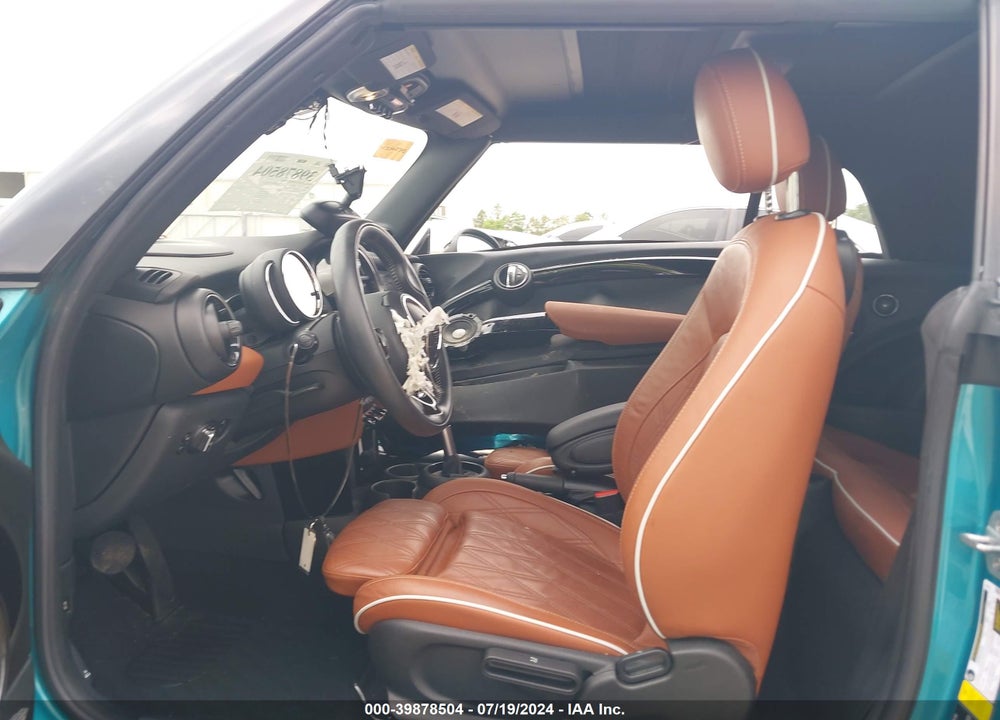 2019 MINI CONVERTIBLE COOPER S VIN: WMWWG9C52K3J31186