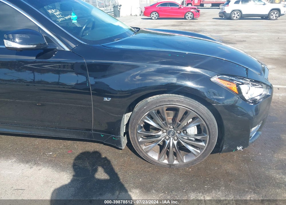 2016 INFINITI Q70 3.7 VIN: JN1BY1AP1GM221356