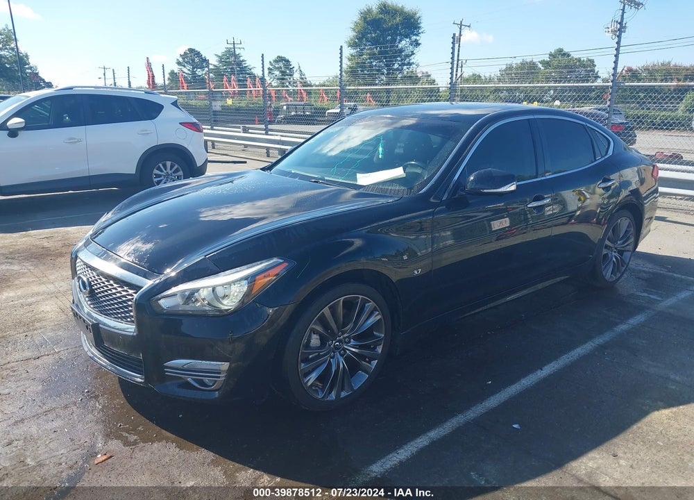 2016 INFINITI Q70 3.7 VIN: JN1BY1AP1GM221356