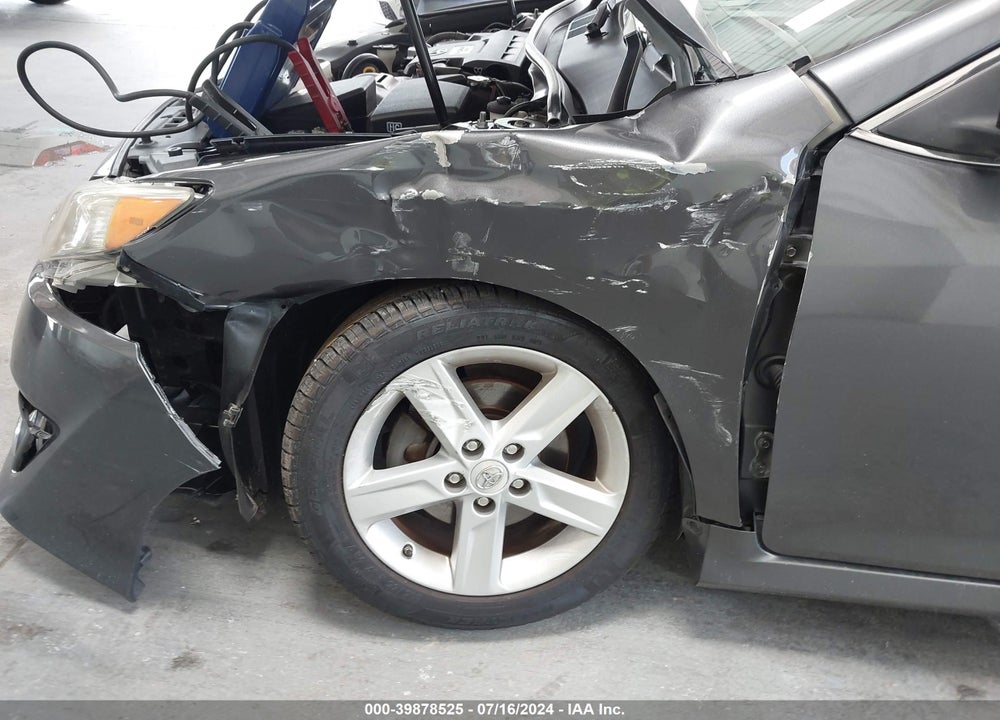 2012 TOYOTA CAMRY SE VIN: 4T1BF1FK7CU020986