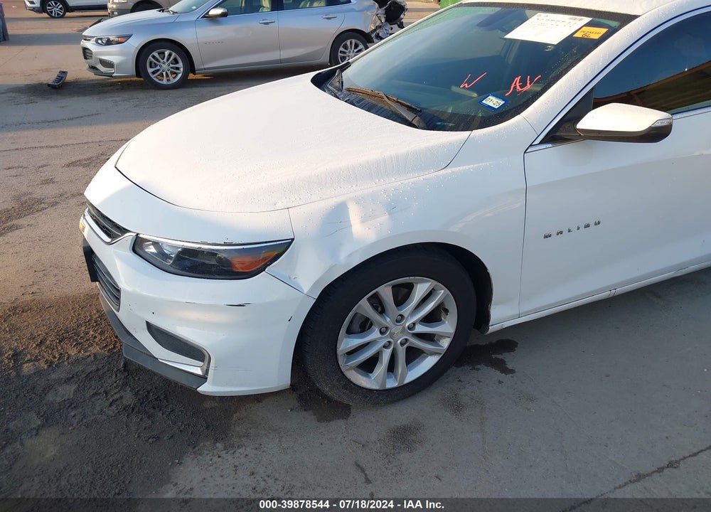2018 CHEVROLET MALIBU LT VIN: 1G1ZD5ST5JF183919