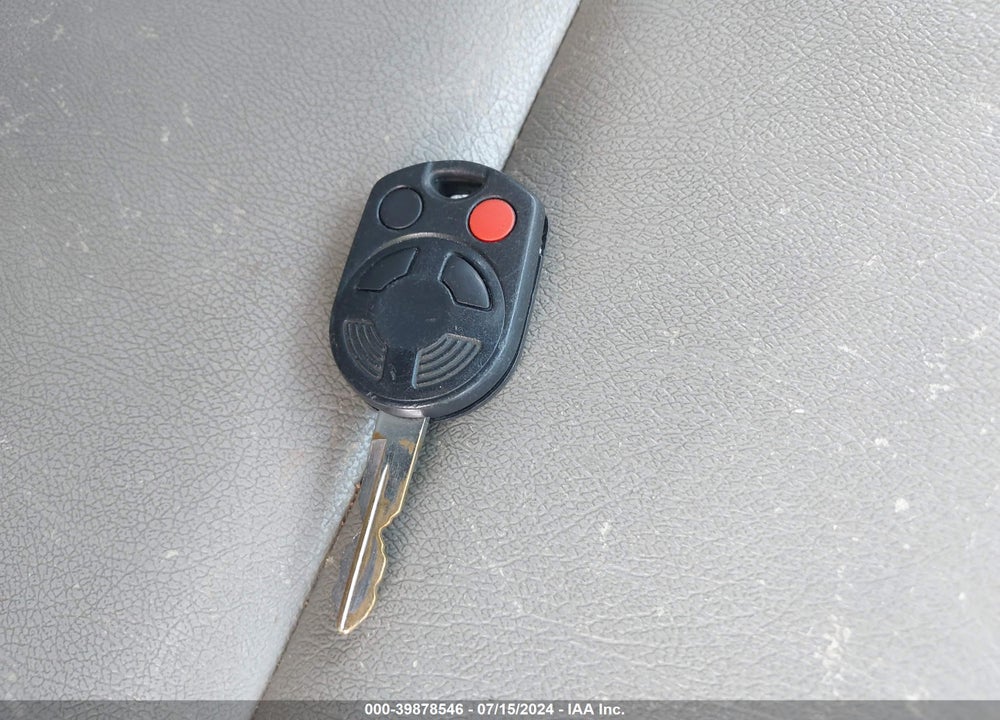 2011 FORD FUSION SE VIN: 3FAHP0HA6BR217928