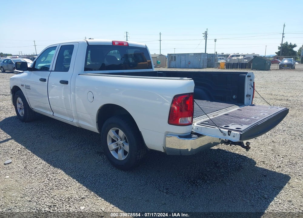 2017 RAM 1500 TRADESMAN QUAD CAB 4X2 6'4 BOX VIN: 1C6RR6FT1HS576074