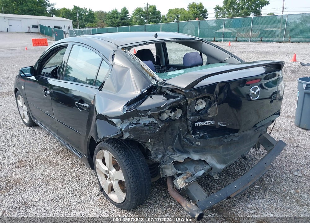 2004 MAZDA 3 S VIN: JM1BK123641161551