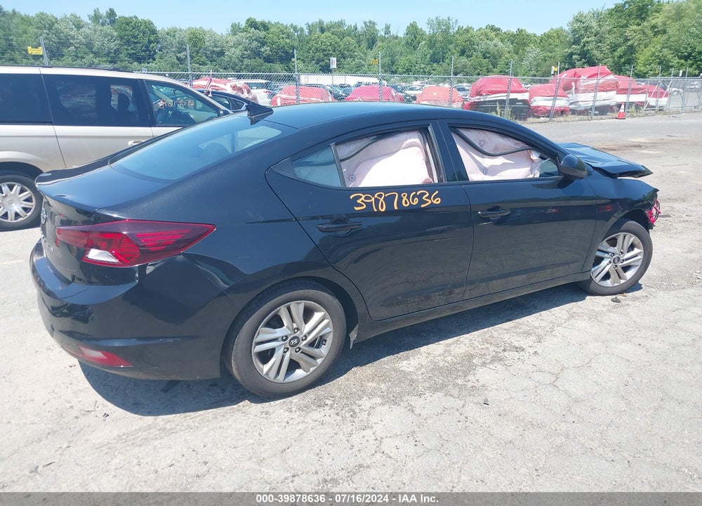 2020 HYUNDAI ELANTRA SEL VIN: 5NPD84LF6LH507638
