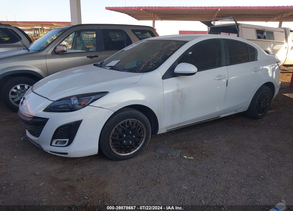 2011 MAZDA 3 VIN: JM1BL1UGXB1498881