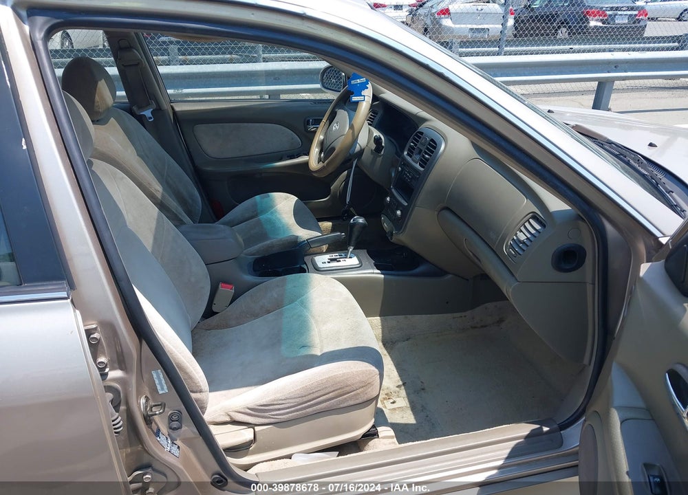 2005 HYUNDAI SONATA GL VIN: KMHWF25S15A181444