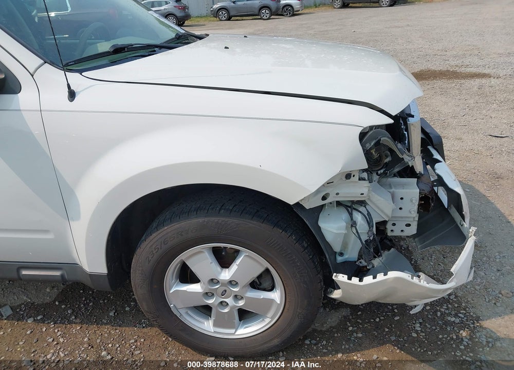 2010 FORD ESCAPE XLT VIN: 1FMCU0D73AKB41557