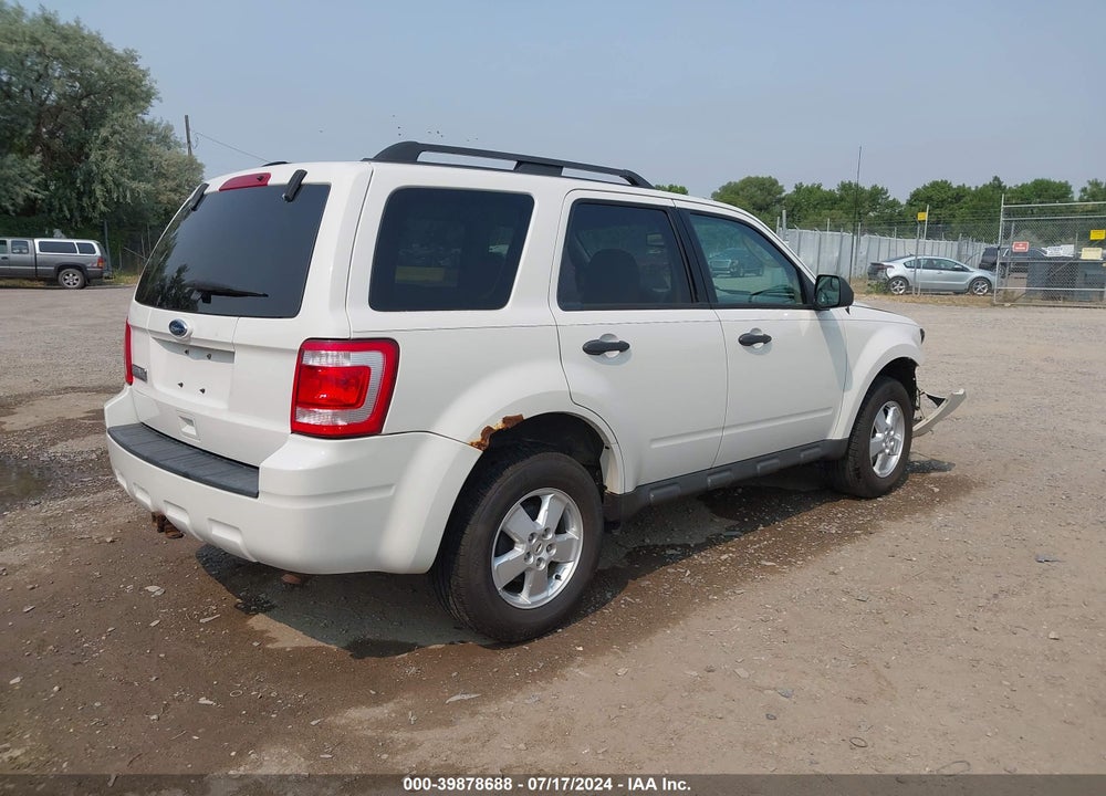 2010 FORD ESCAPE XLT VIN: 1FMCU0D73AKB41557