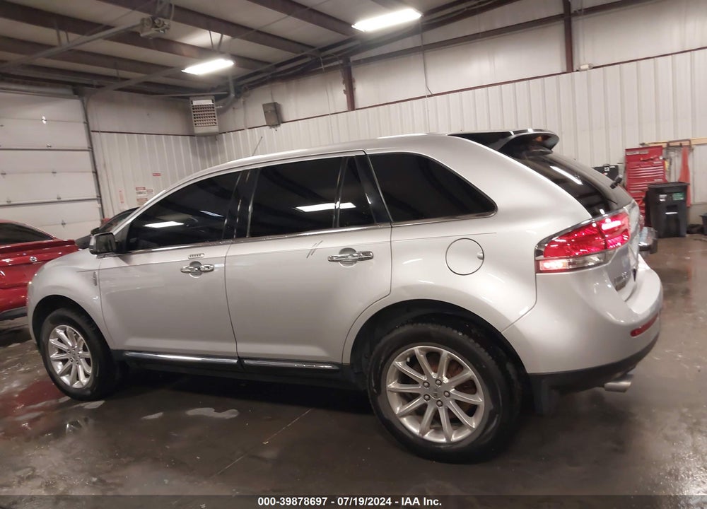 2013 LINCOLN MKX VIN: 2LMDJ8JKXDBL32223