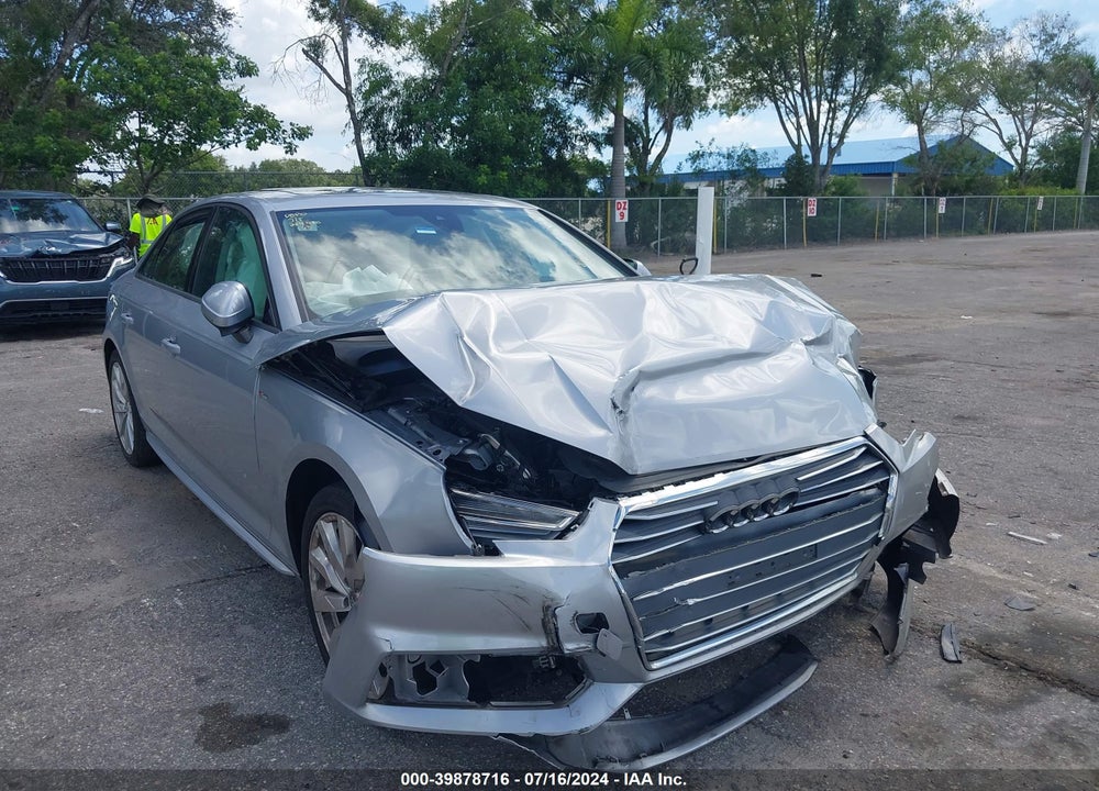 2018 AUDI A4 2.0T TECH ULTRA PREMIUM/2.0T ULTRA PREMIUM VIN: WAUKMAF40JA208322