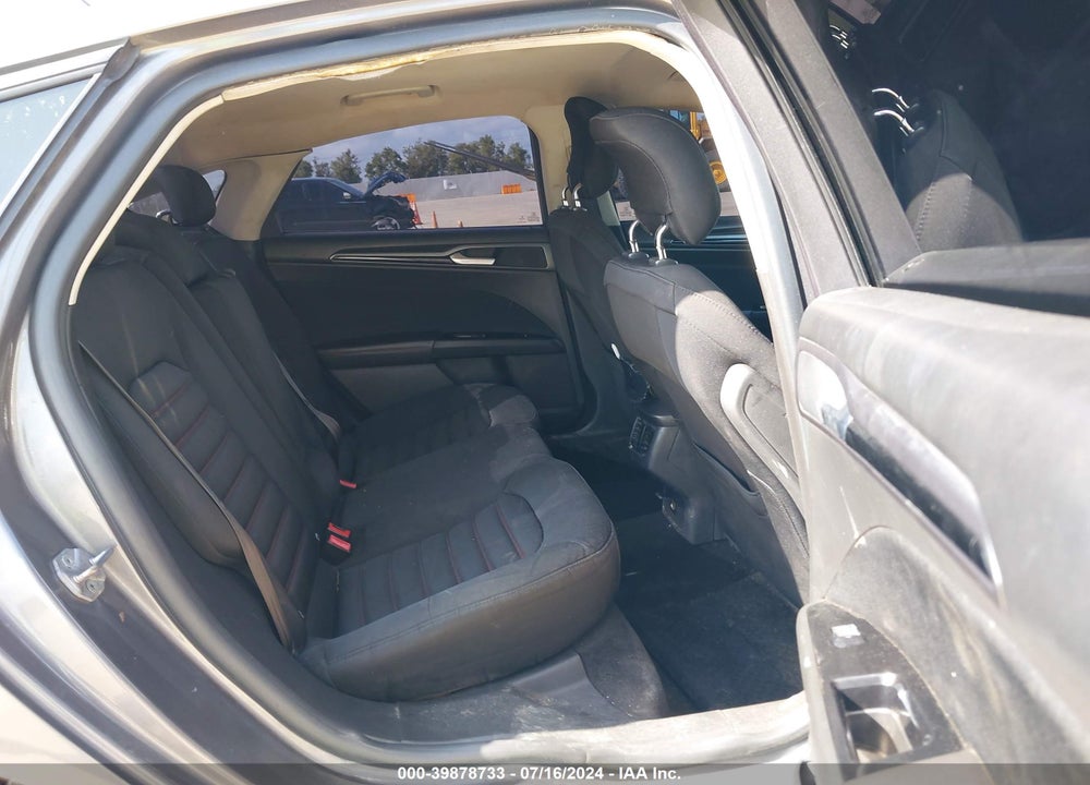 2014 FORD FUSION SE VIN: 3FA6P0HDXER184387
