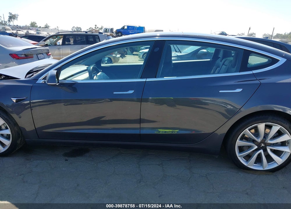2018 TESLA MODEL 3 LONG RANGE/MID RANGE VIN: 5YJ3E1EA3JF050612