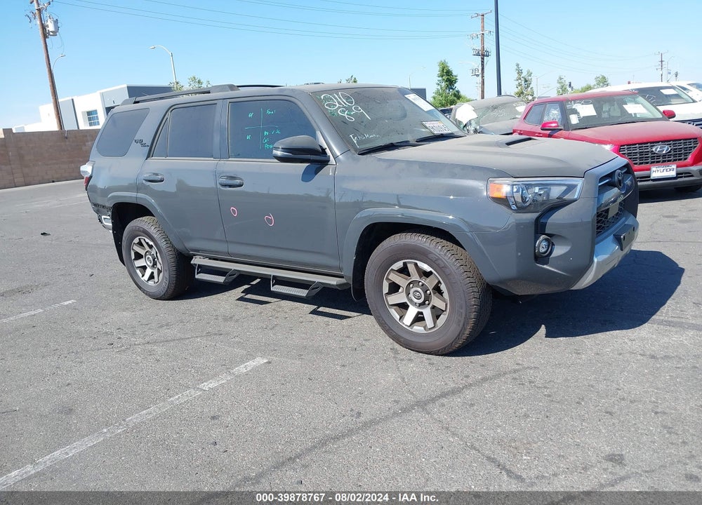 2024 TOYOTA 4RUNNER TRD OFF ROAD PREMIUM VIN: JTERU5JR2R6227153