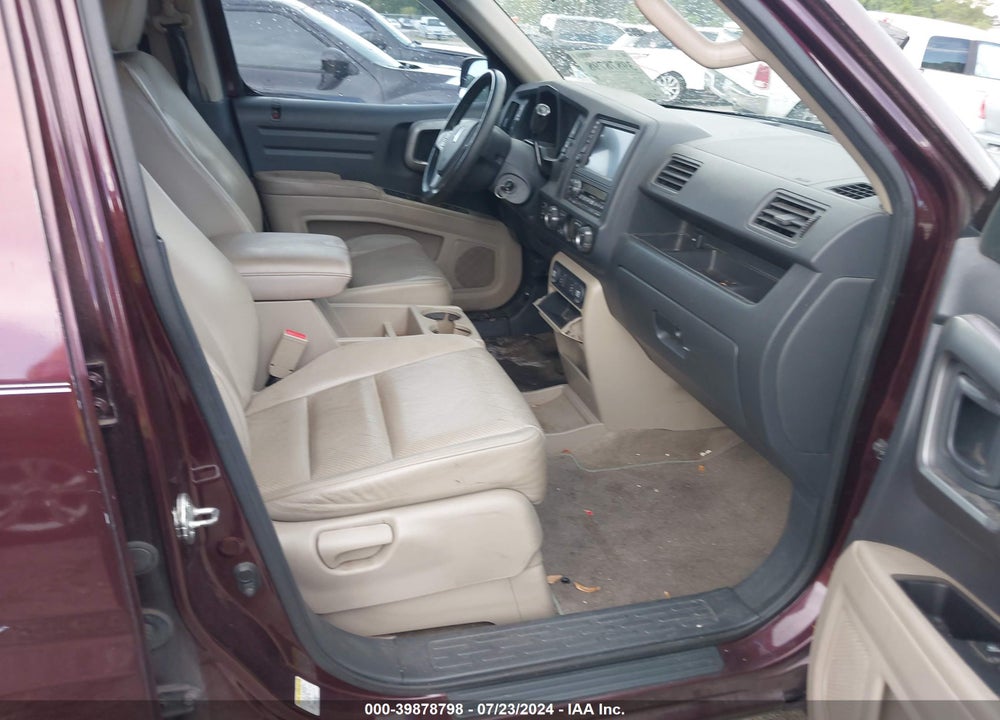 2011 HONDA RIDGELINE RTL VIN: 5FPYK1F51BB004883