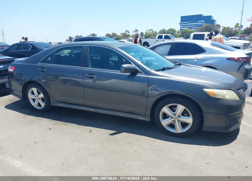 2011 TOYOTA CAMRY SE VIN: 4T1BF3EK6BU205350