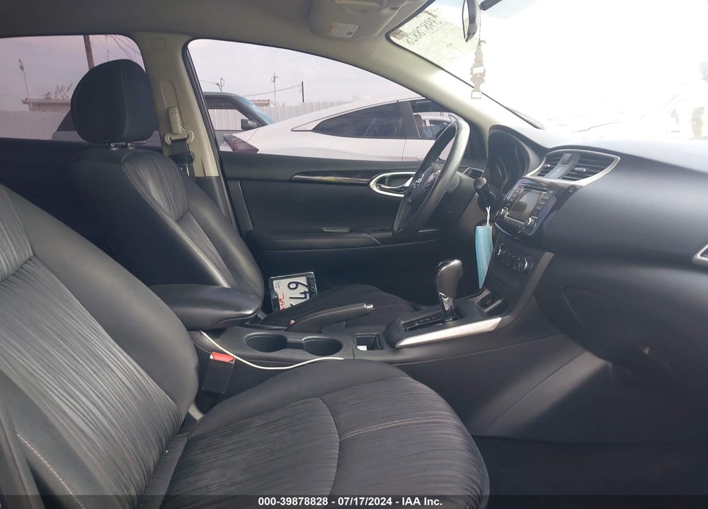 2017 NISSAN SENTRA SV VIN: 3N1AB7AP2HL652235