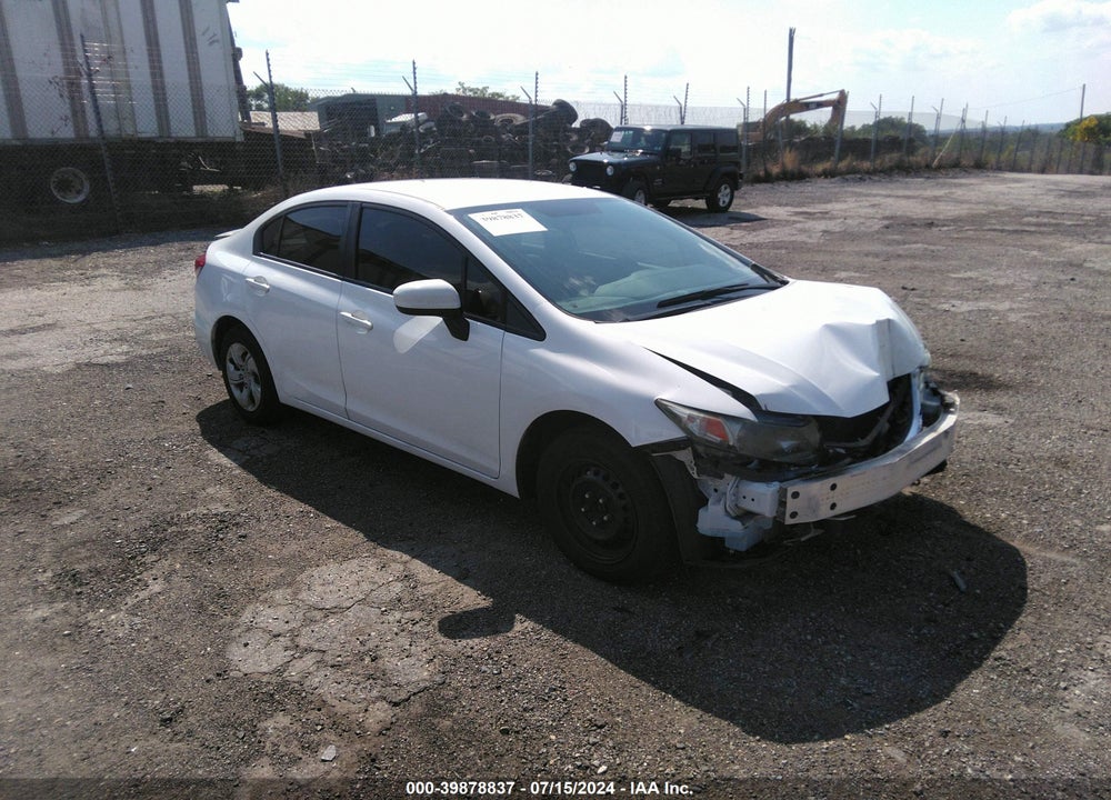 2015 HONDA CIVIC LX VIN: 19XFB2F5XFE267469