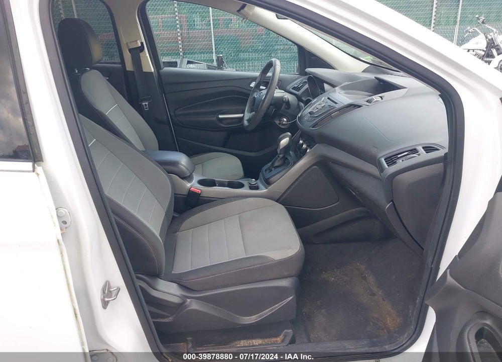 2014 FORD ESCAPE SE VIN: 1FMCU9G93EUC82611