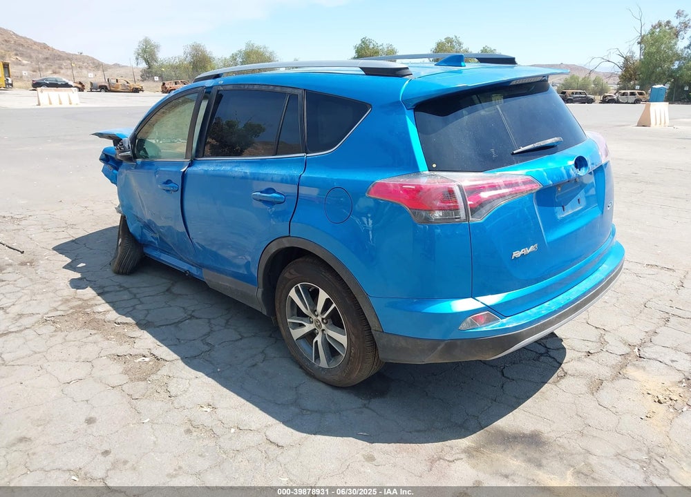 2017 TOYOTA RAV4 VIN: JTMWFREV8HD108002